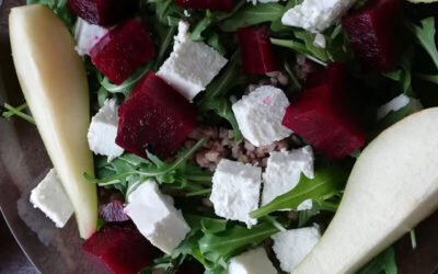 Sałatka z&nbsp;pieczonym burakiem i&nbsp;serem feta