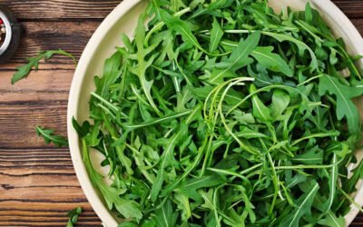 Sałatka z&nbsp;szynką szwarcwaldzką