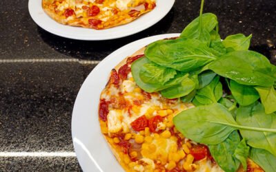 Pizza na&nbsp;spodzie z&nbsp;tortilli