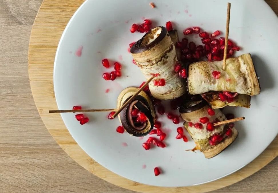 Roladki z&nbsp;pieczonego bakłażana z&nbsp;szynką i&nbsp;mozzarellą